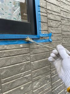 サッシ廻りコーキング打ち換え