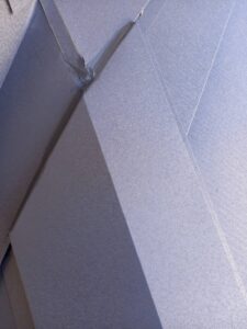 屋根改修工事 棟板金